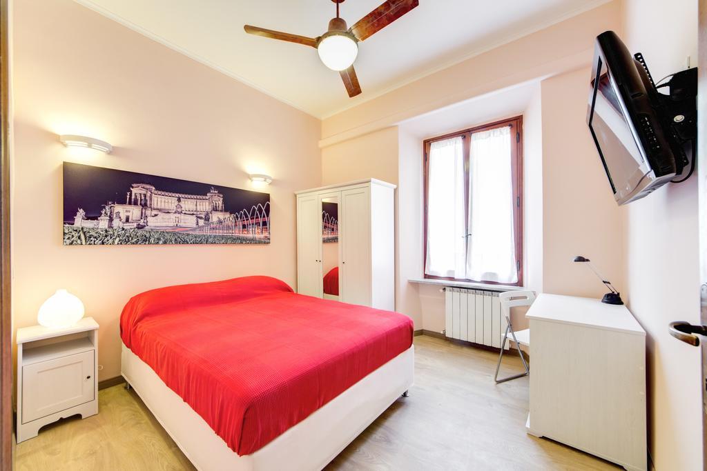 Apartment Colosseo Rome Room photo